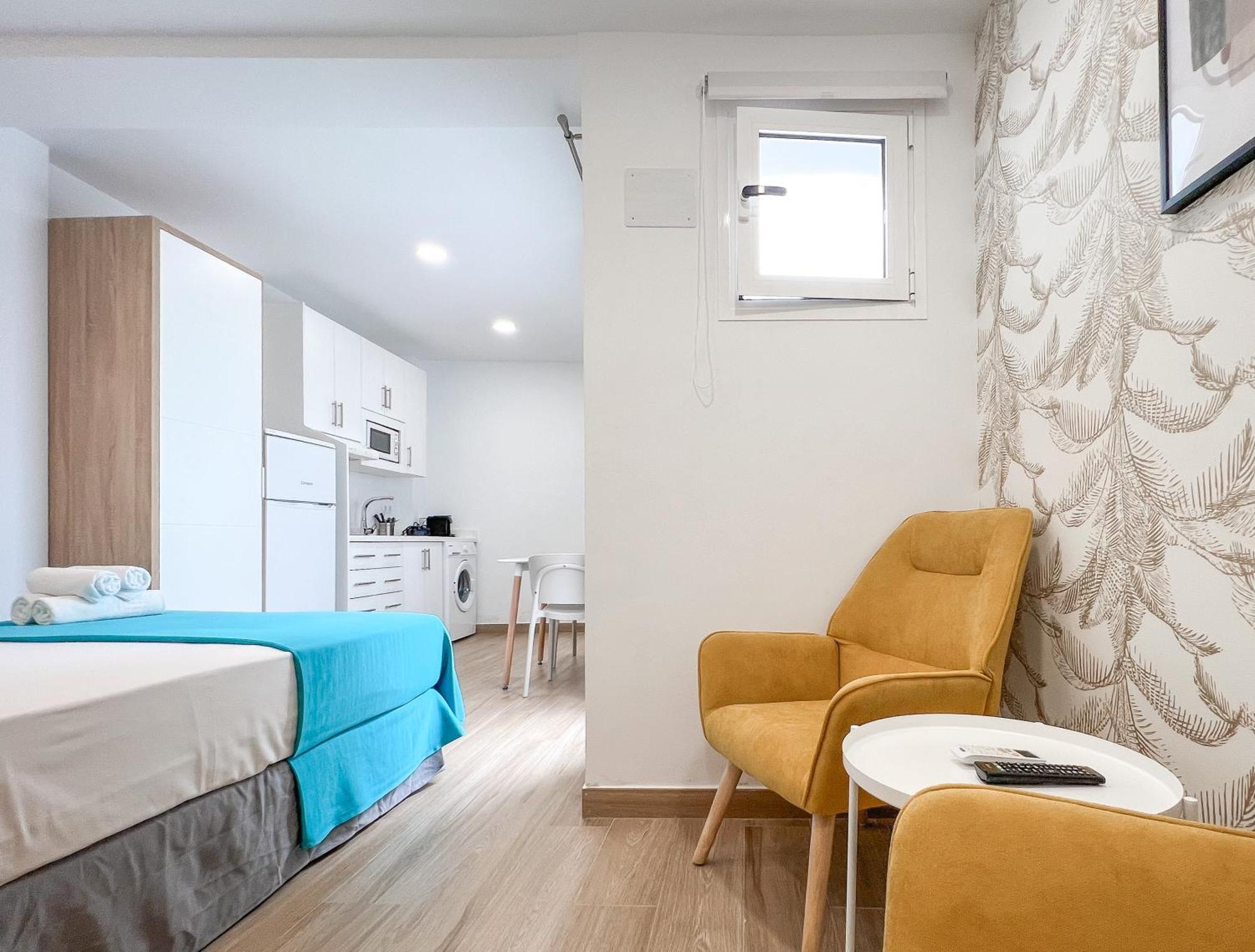Sunsands Studio 1ºb Playa76 Carihuela Torremolinos Kültér fotó